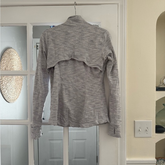 Lululemon Define Jacket - Picture 2 of 4